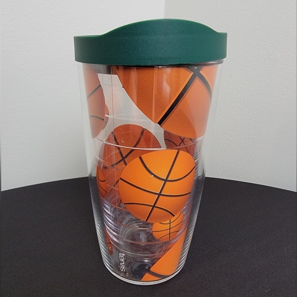 Tervis 16oz.‎ Basketball Tumbler - Picture 3 of 7
